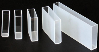 Glass and quartz cuvettes