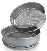 Analytical sieve, 31.50 mm. Height: 50 mm, diameter: 200 mm.