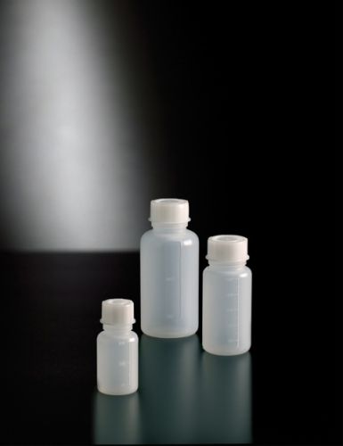 Liquid bottle with screw cap, PP, narrow and wide neck